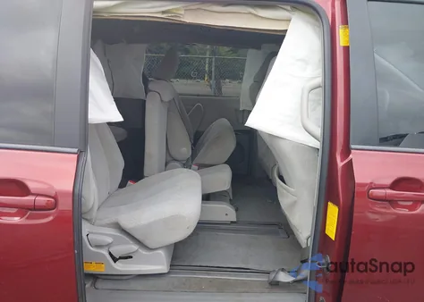 2013 Toyota Sienna Le V6 8 Passenger from USA, damaged, VIN 5TDKK3DC2DS313482